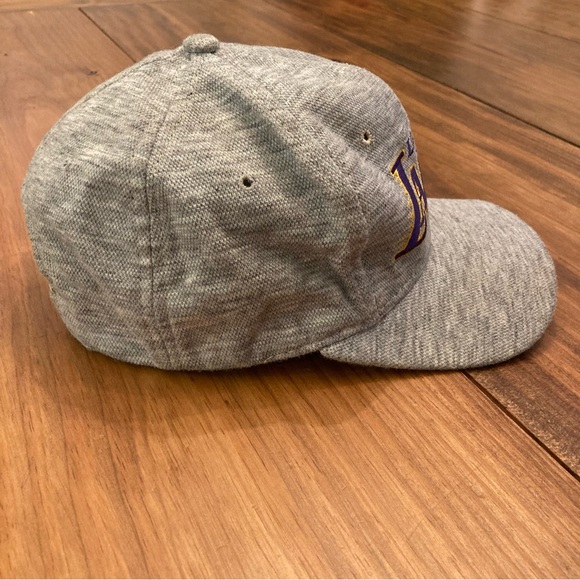 Vintage Los Angeles Lakers Sports Specialties Heather Script Motion Snapback Hat - Picture 7 of 12